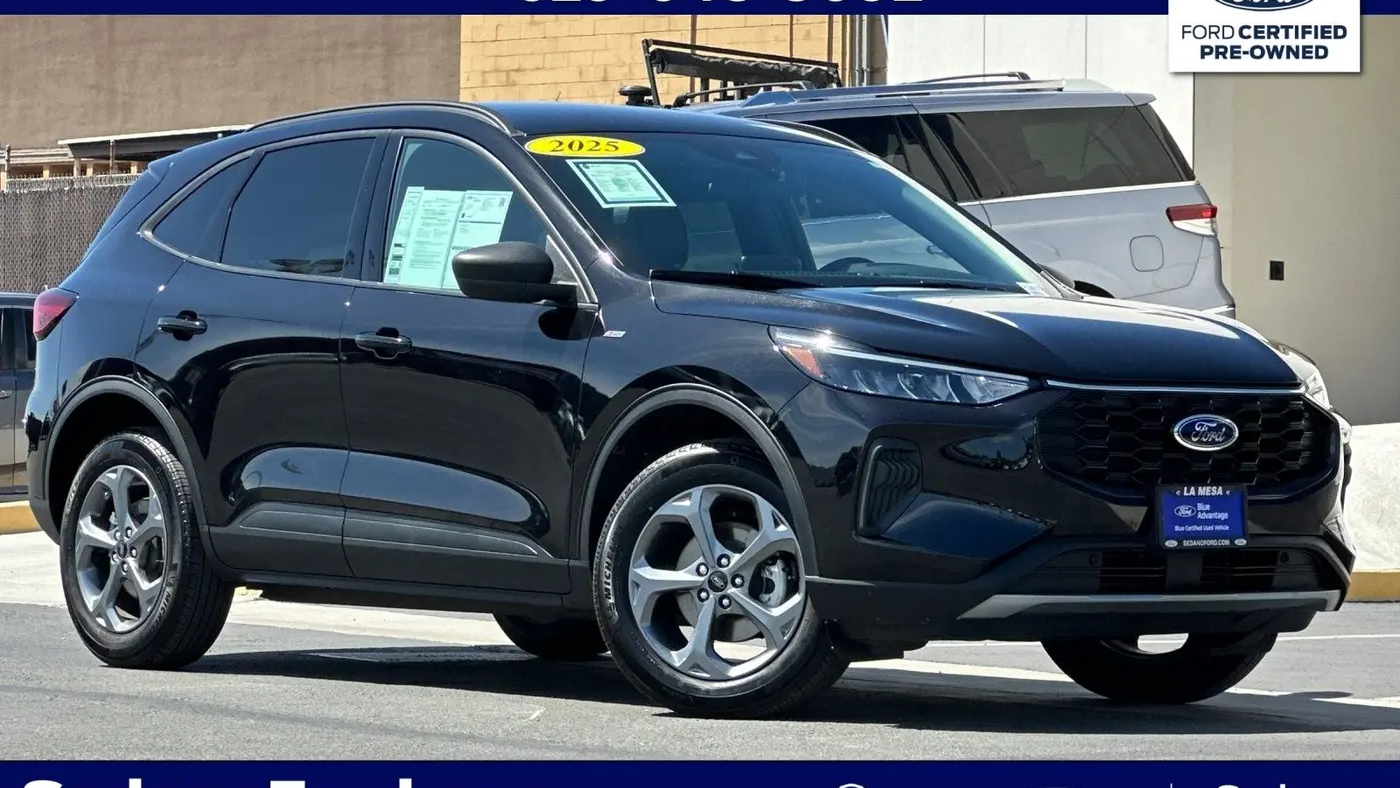 Preowned 2025 Ford Escape ST-Line for Sale