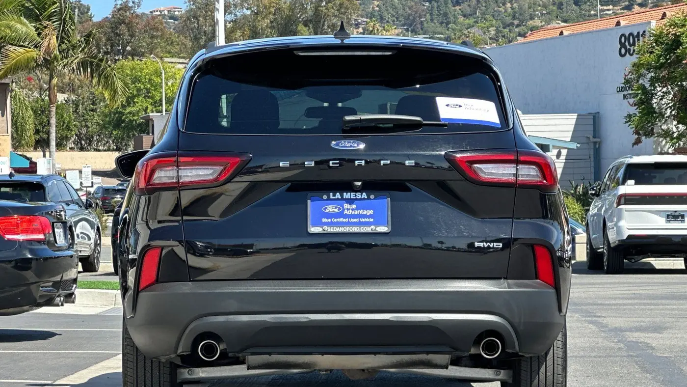 2025 Ford Escape ST-Line