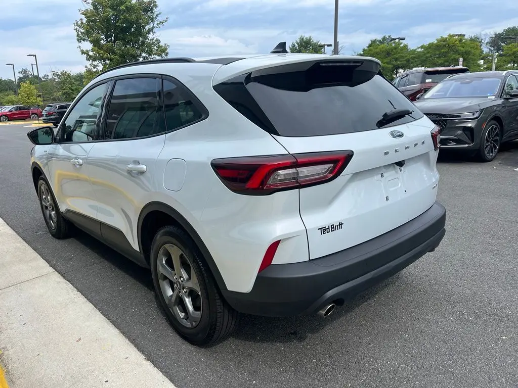 2026 Ford Escape - $26,501