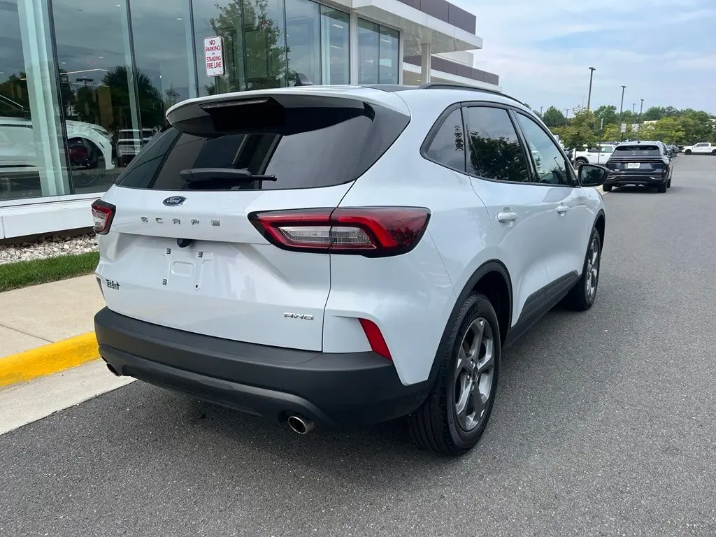 2026 Ford Escape - $26,501