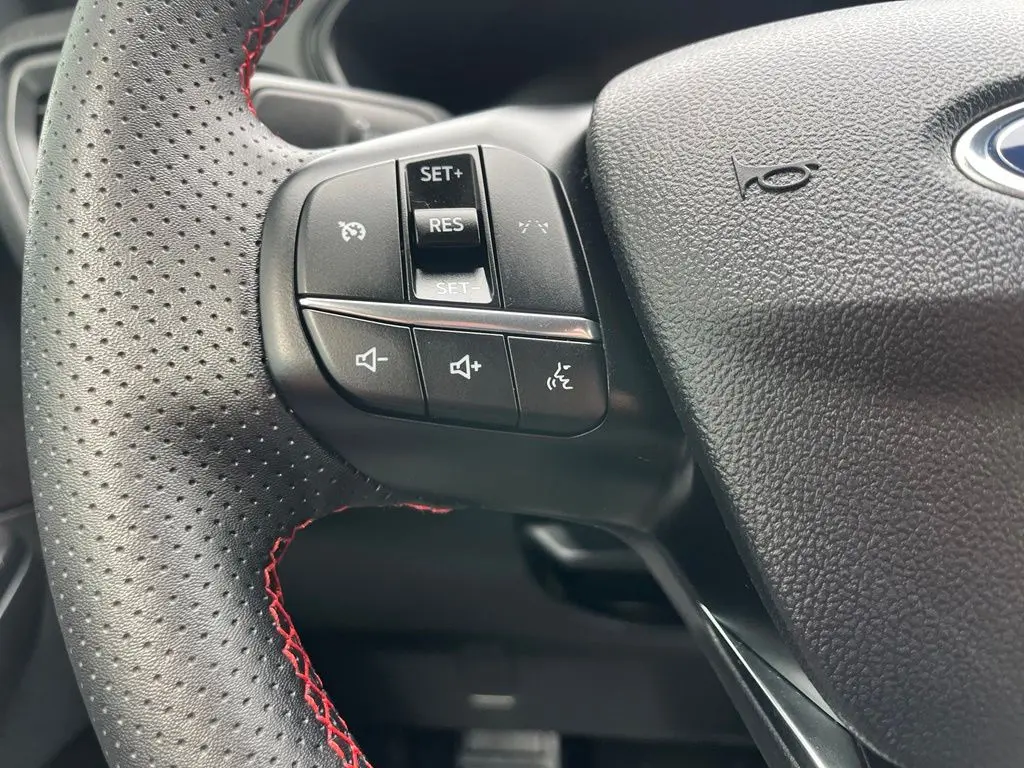 2026 Ford Escape - $26,501