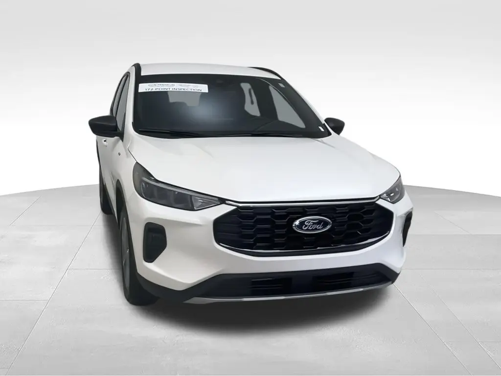 2026 Ford Escape - $31,450