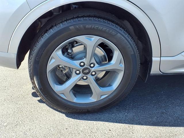 2023 Ford Escape - $24,765
