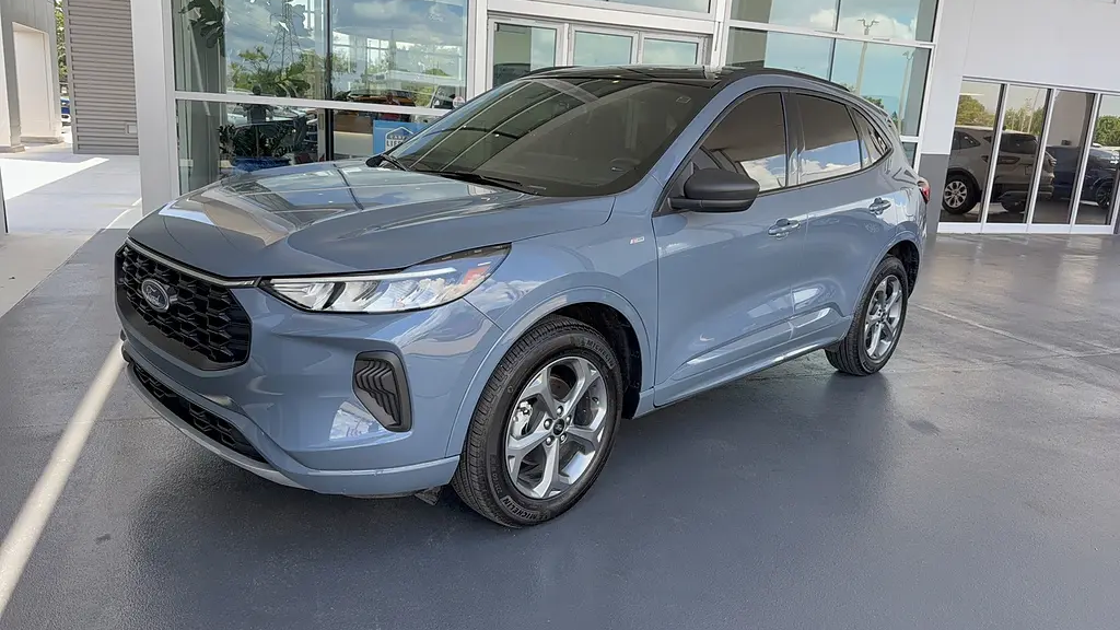 2023 Ford Escape ST-Line
