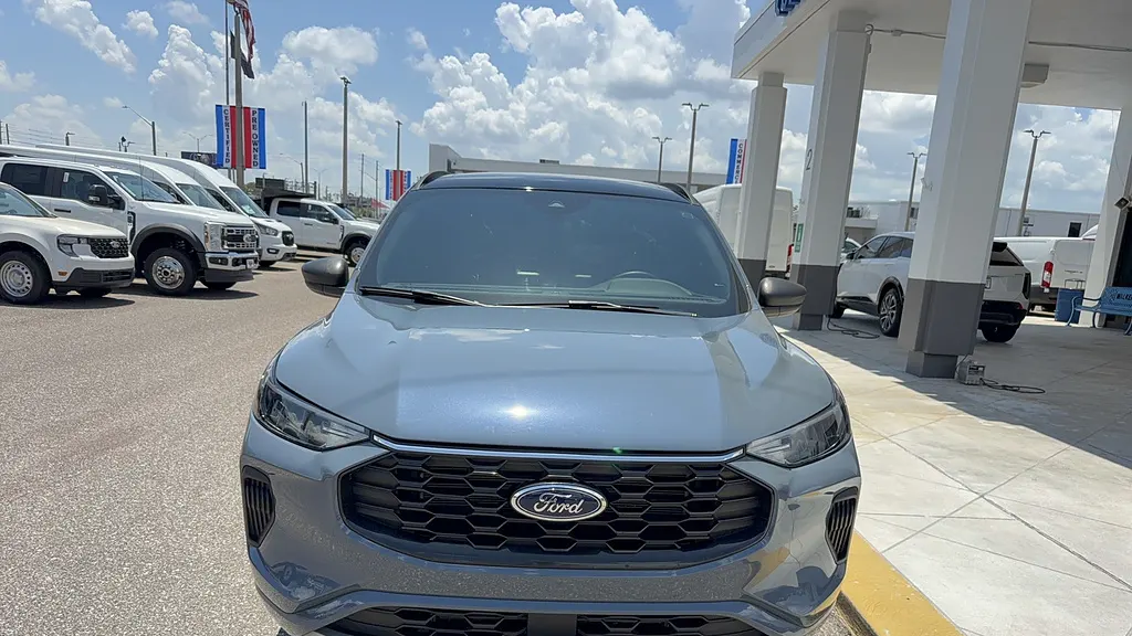 2023 Ford Escape ST-Line