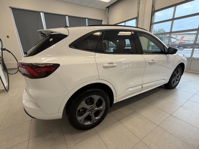 2023 Ford Escape - $25,575