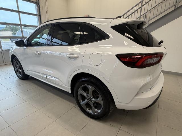 2023 Ford Escape - $25,575