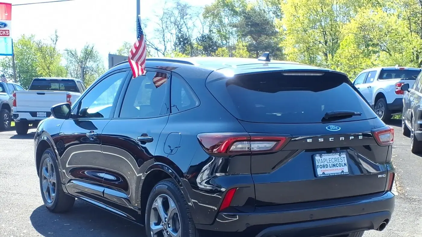 2023 Ford Escape ST-Line