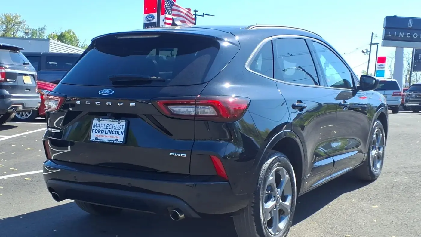 2023 Ford Escape ST-Line