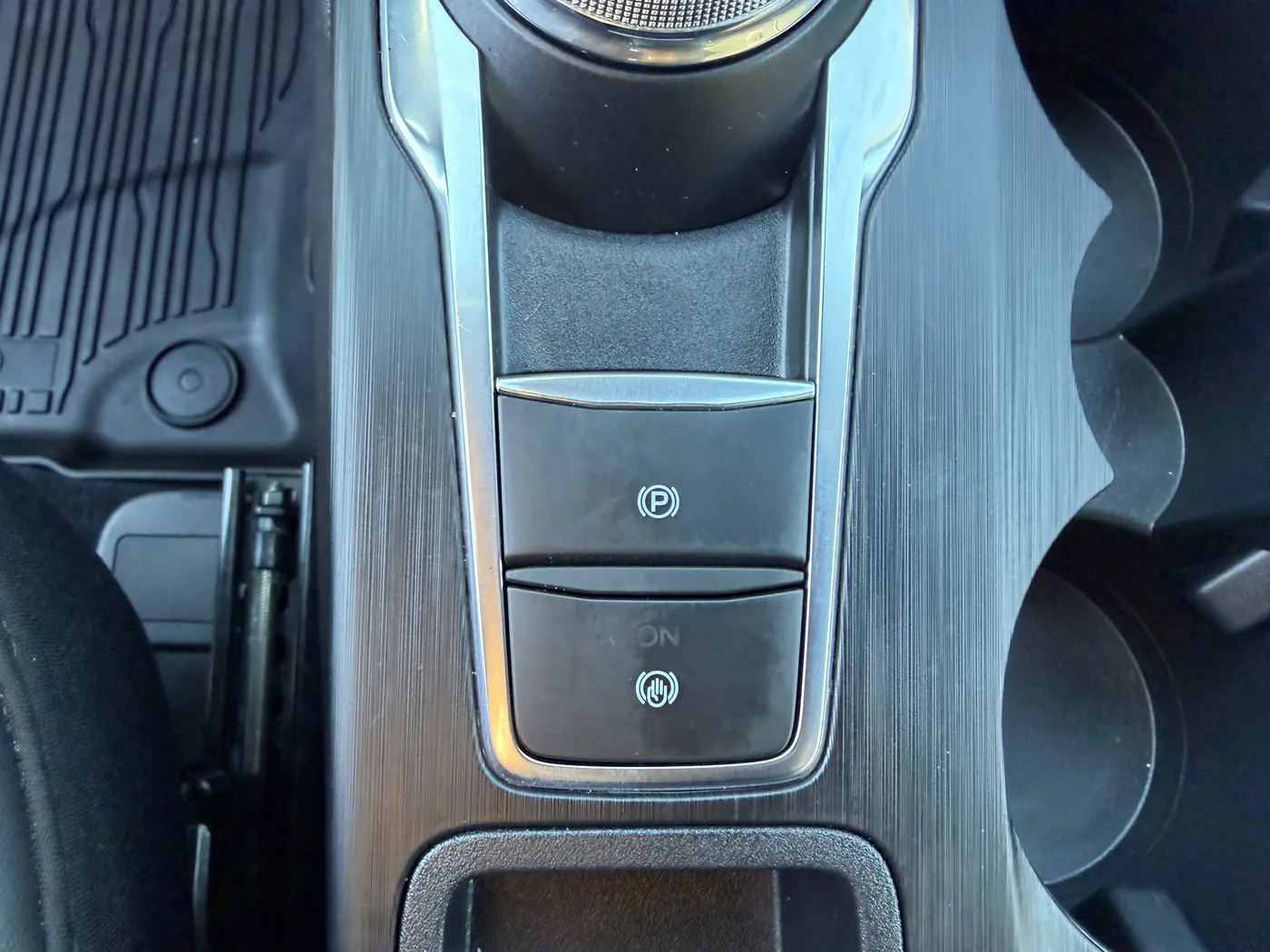 2023 Ford Escape - $25,880