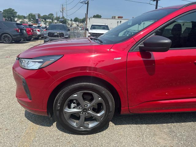 2024 Ford Escape - $29,999