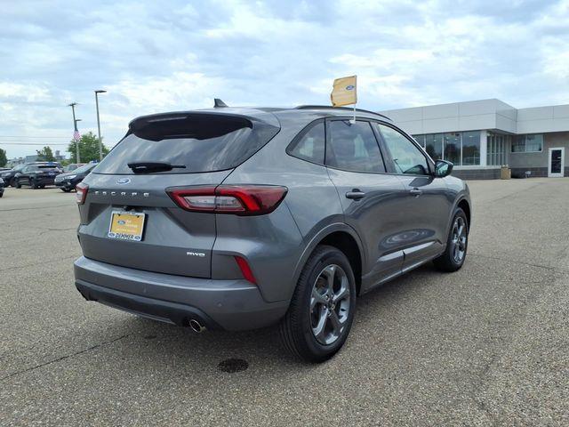 2024 Ford Escape - $25,560
