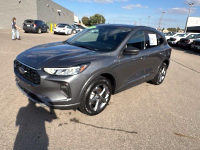 2024 Ford Escape - $23,500