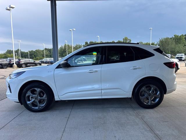 2024 Ford Escape - $24,400