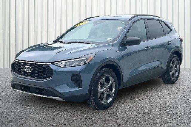 2025 Ford Escape - $24,942