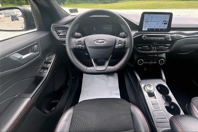 2025 Ford Escape - $24,942