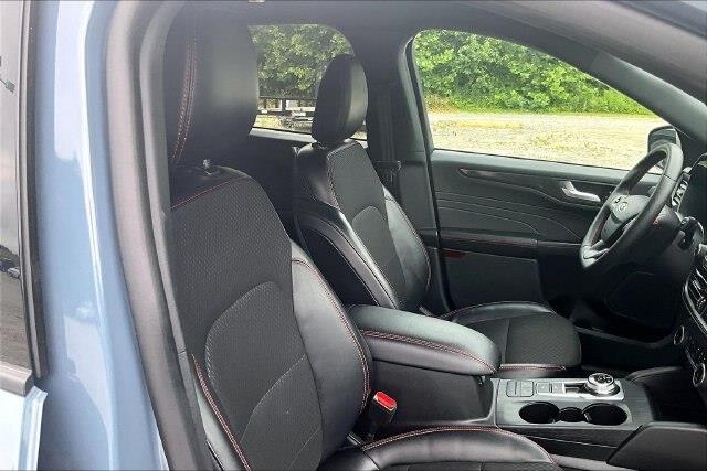 2025 Ford Escape - $24,942