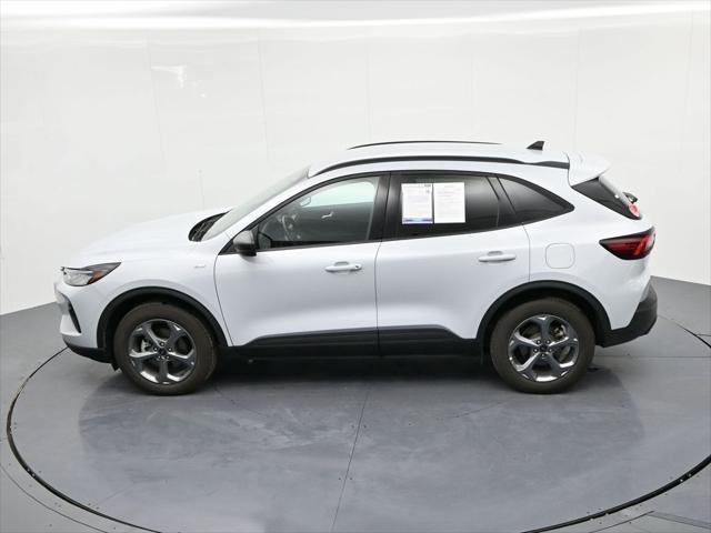 2025 Ford Escape - $23,890