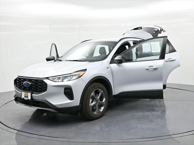 2025 Ford Escape - $23,890