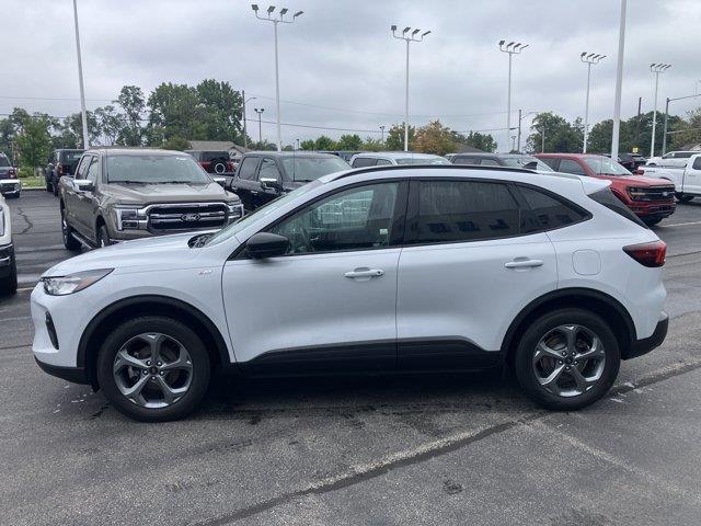 2025 Ford Escape - $23,994