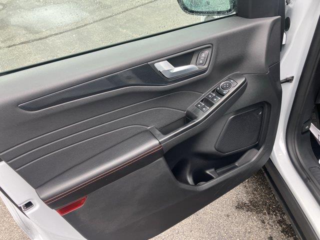 2025 Ford Escape - $23,994