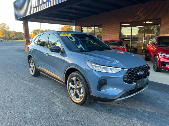 2025 Ford Escape - $27,615