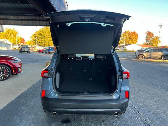 2025 Ford Escape - $27,615