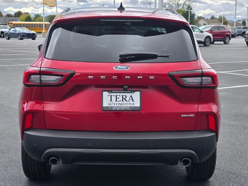2025 Ford Escape - $25,846