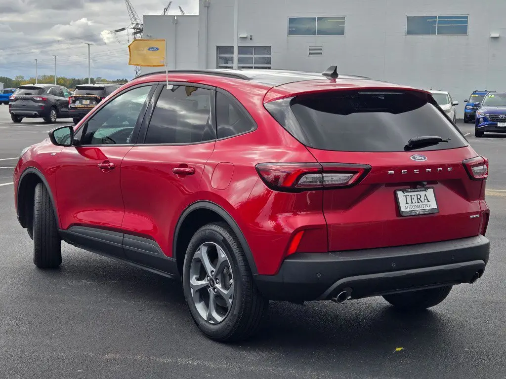 2025 Ford Escape - $25,846