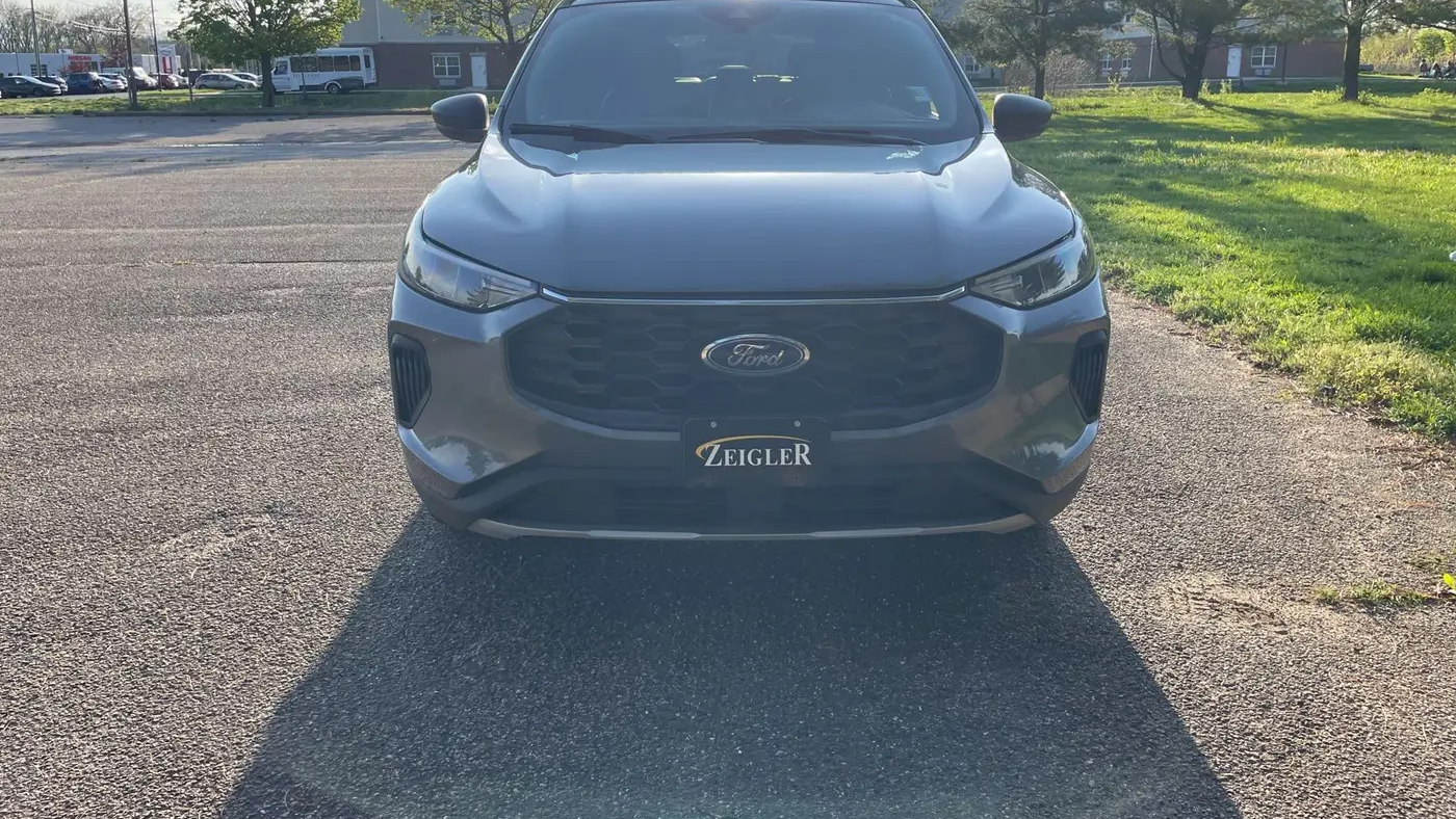 2025 Ford Escape ST-Line