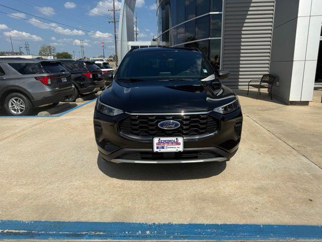2025 Ford Escape - $22,601