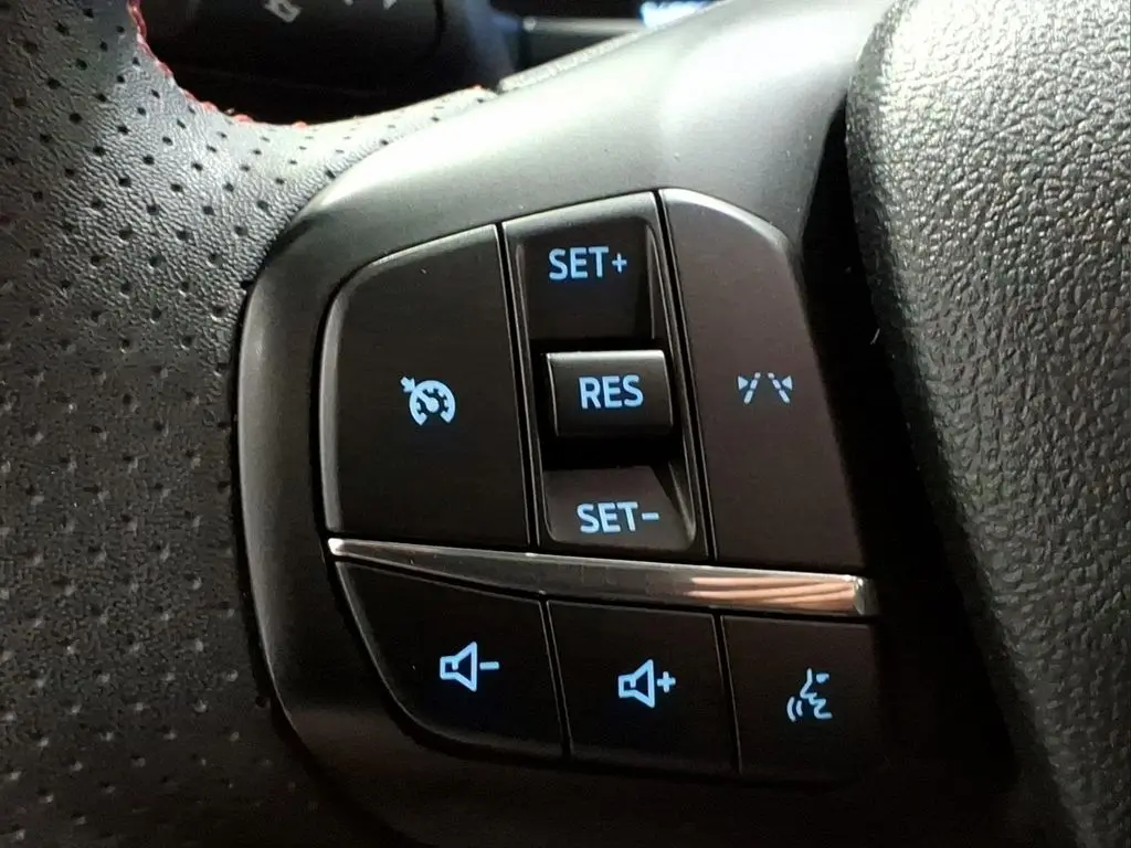 2026 Ford Escape - $28,995