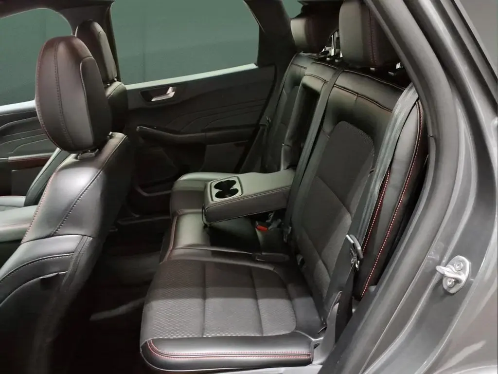 2026 Ford Escape - $28,995
