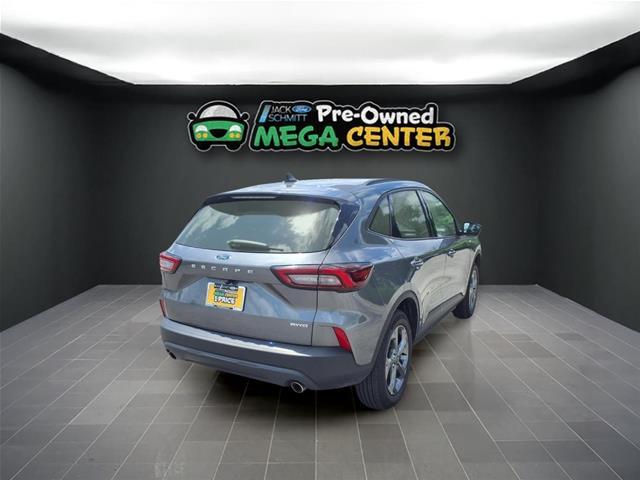 2026 Ford Escape - $24,800