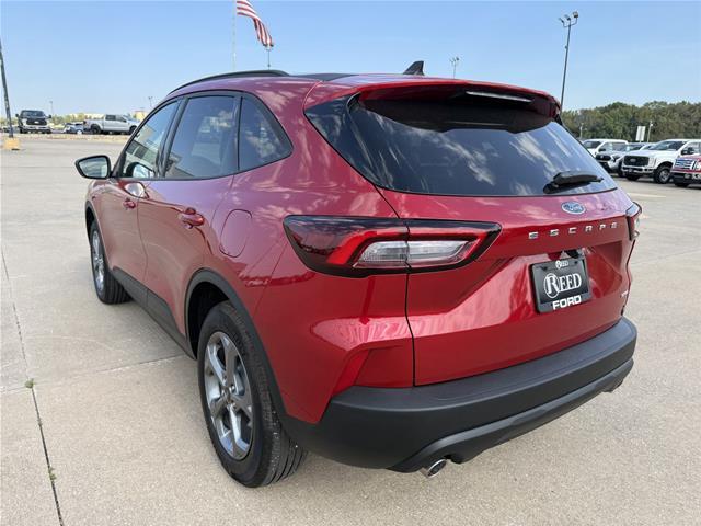 2026 Ford Escape - $28,999