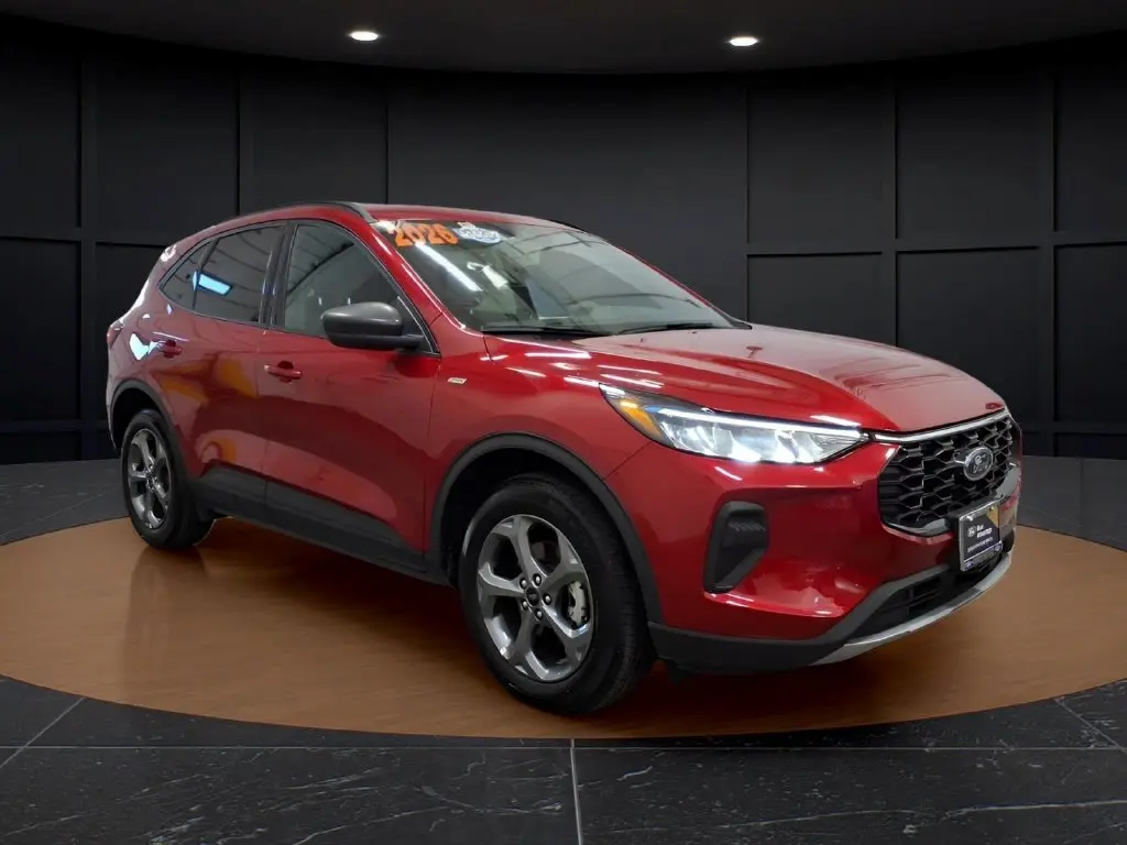 2026 Ford Escape - $28,995