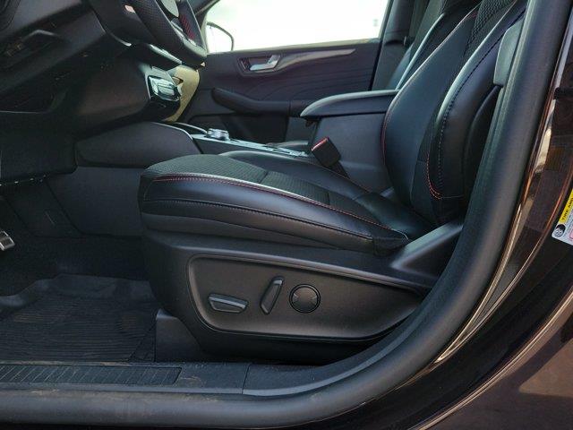 2023 Ford Escape - $22,995