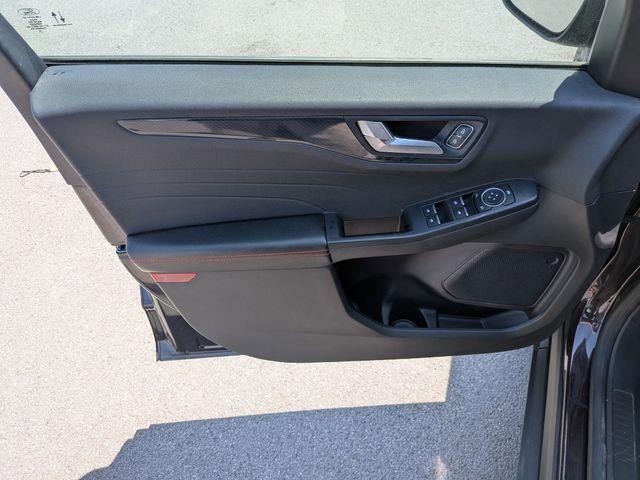 2023 Ford Escape - $23,700