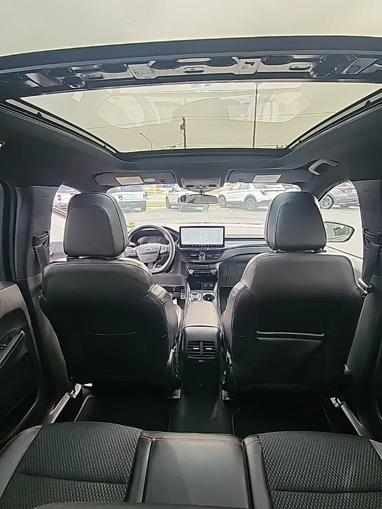 2023 Ford Escape - $27,995