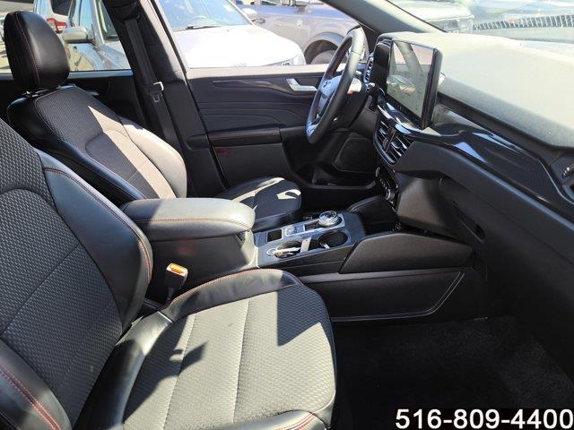 2023 Ford Escape - $24,747