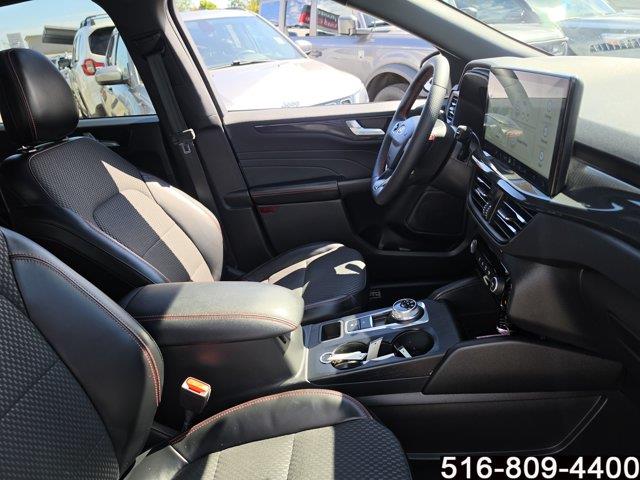 2023 Ford Escape - $24,747