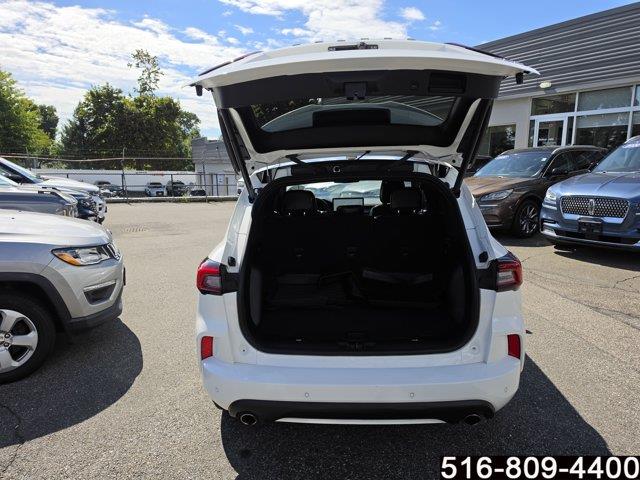 2023 Ford Escape - $24,747