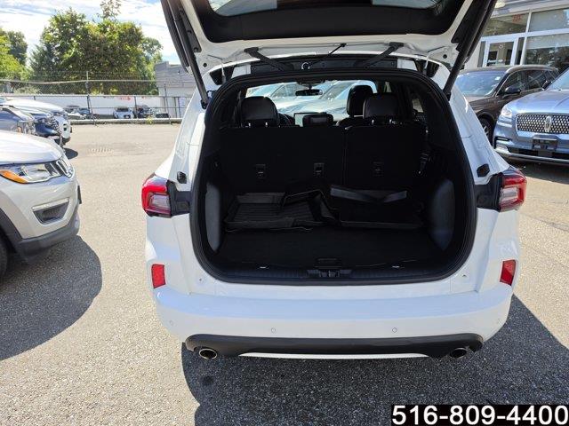2023 Ford Escape - $24,747