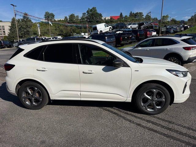2023 Ford Escape - $23,598