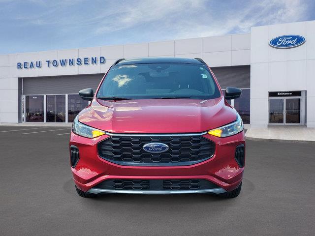 2023 Ford Escape ST-Line — photo 1 of 12