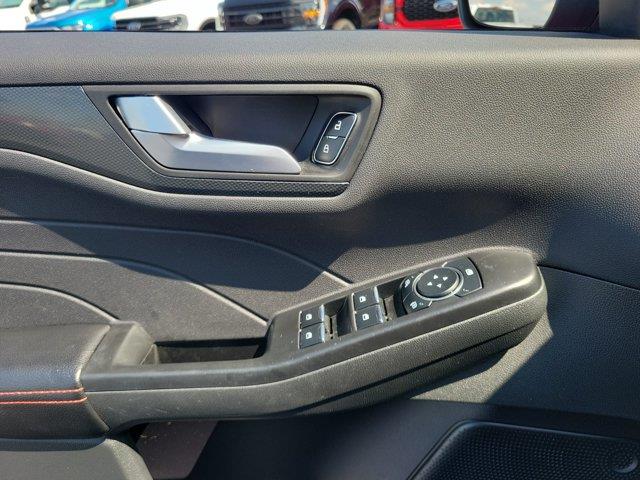 2023 Ford Escape - $25,995