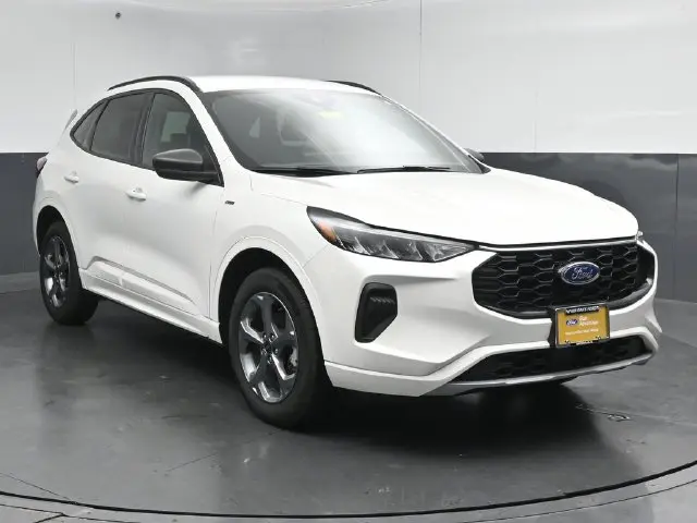 2024 Ford Escape - $26,354