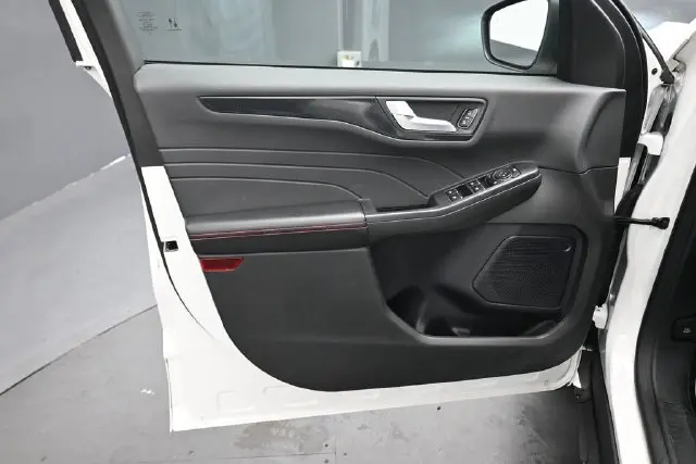 2024 Ford Escape - $26,354