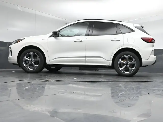 2024 Ford Escape - $26,354
