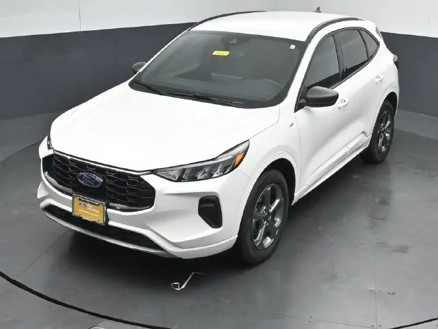 2024 Ford Escape - $26,354